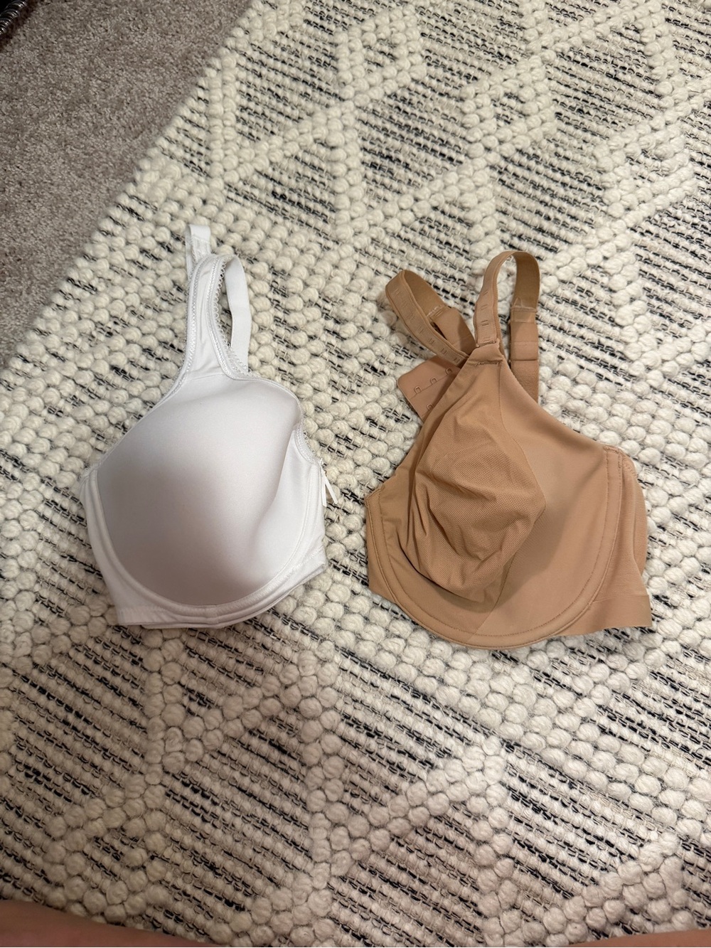 Bundle of two Wacoal bras!